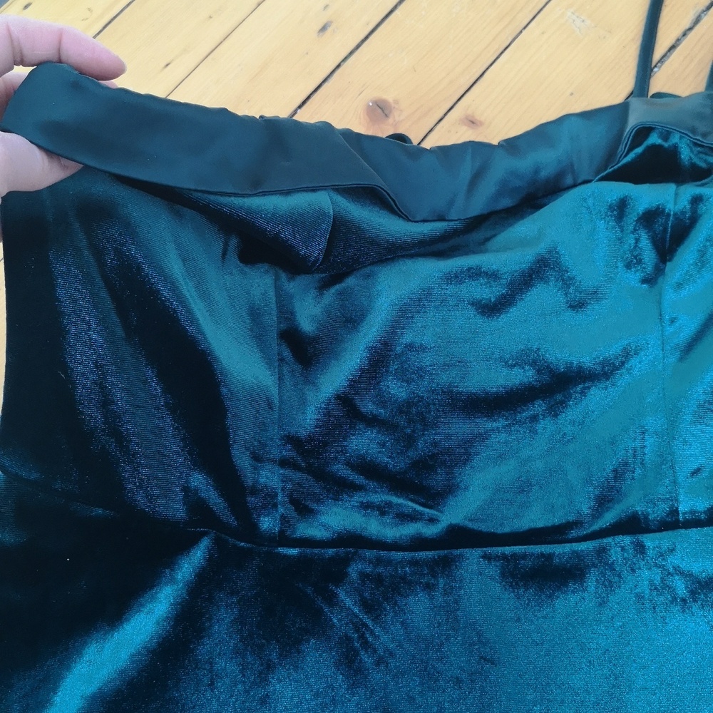 Emerald Velveteen Holiday Dress, XL - Picture 3 of 6